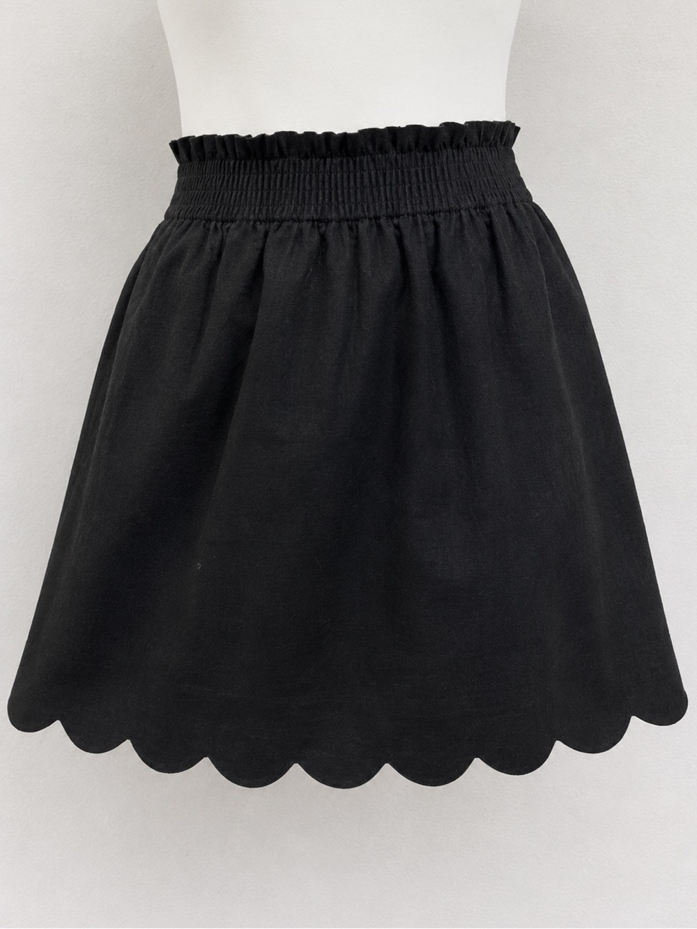 NWT J.Crew Black Linen Blend Mini Skirt Scalloped Hem Paperbag Waist Size 6